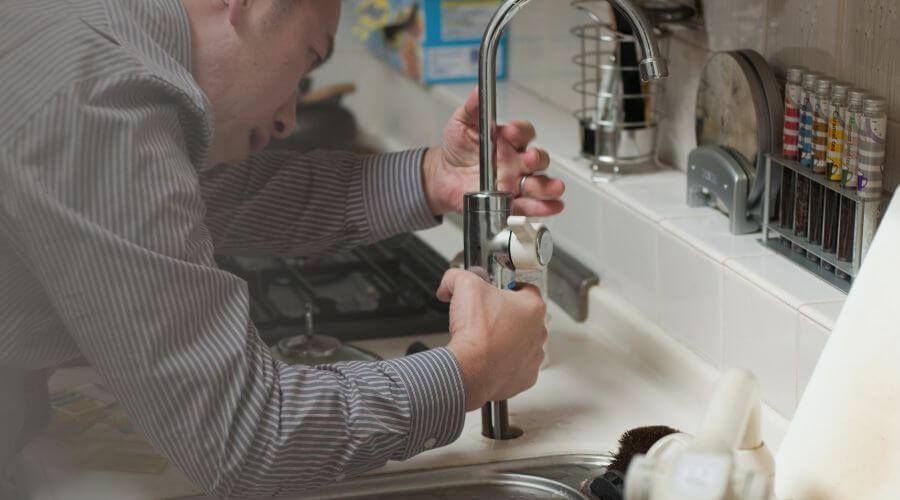 Local expert plumbing services in Eldora, IA